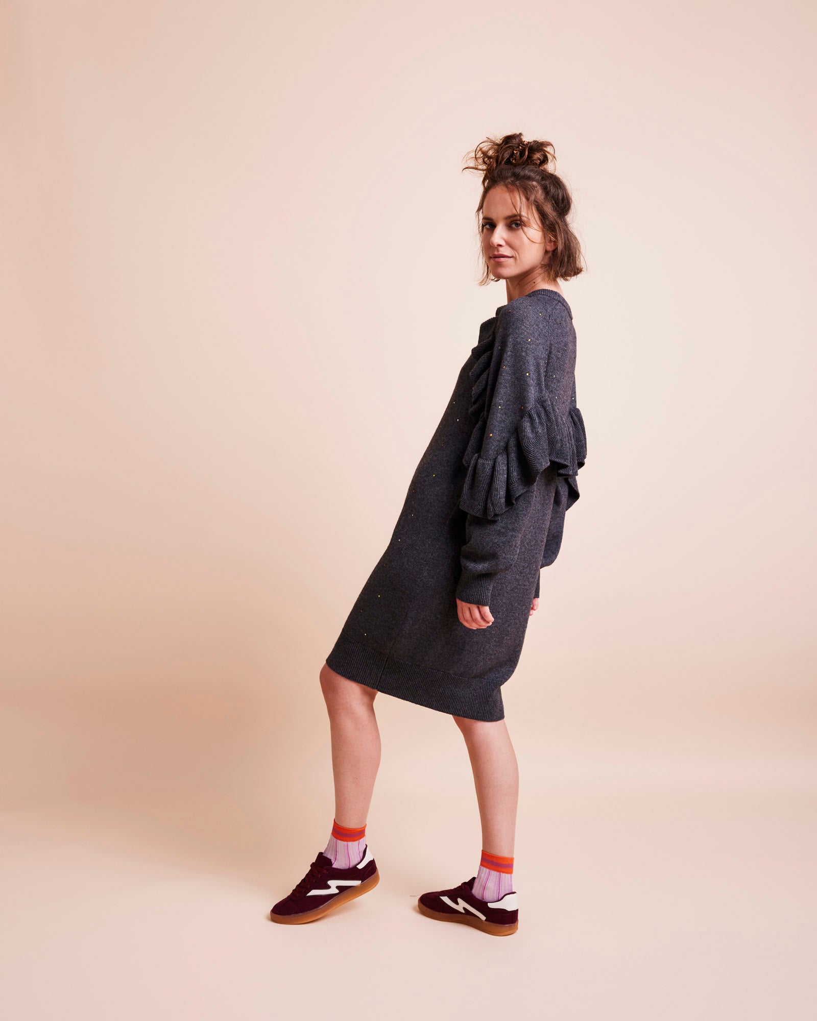 DROPPED RUFFLE DRESS Maison Wanda DROPPED RUFFLE DRESS Maison Wanda